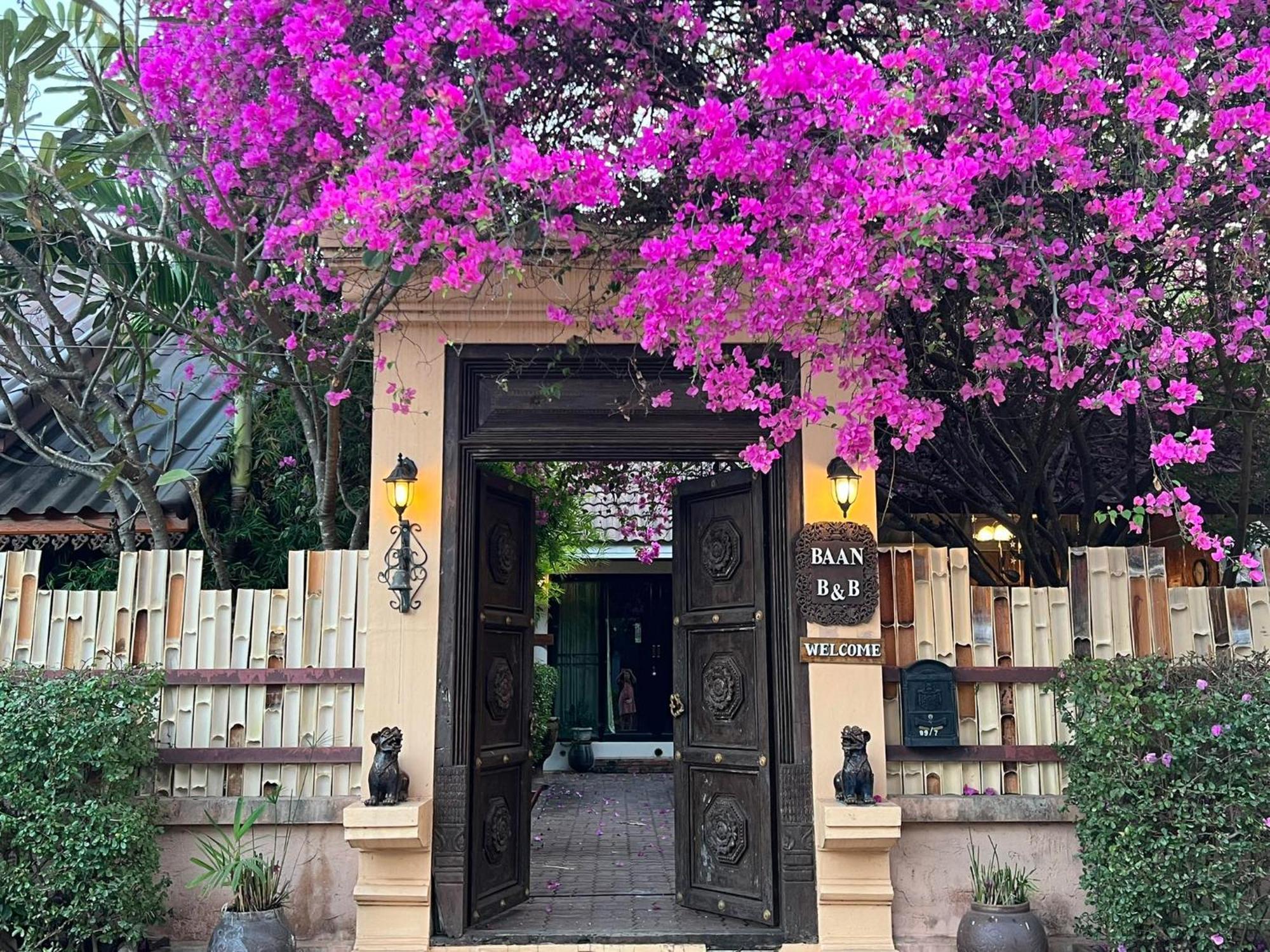 Baan B&B Sukhothai Esterno foto